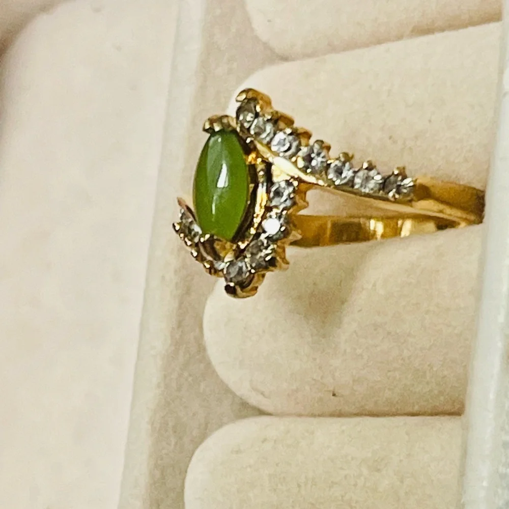 VTG 18k Gold Filled & CZ Stones Jade Cocktail Ring Sz 8.75 Yellow Gold